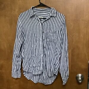 Universal Thread Men's Blue and White Striped Shirt